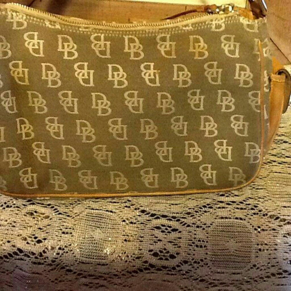 Purse - Picture 6 of 6
